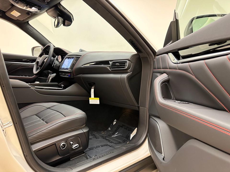 2024 Maserati Levante