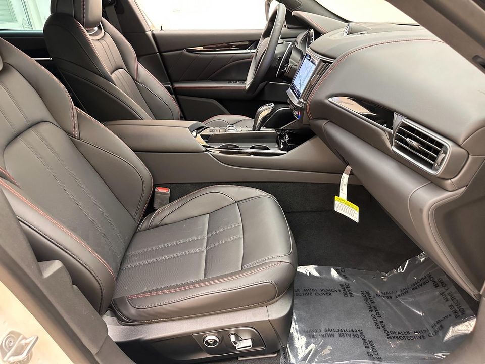 2024 Maserati Levante