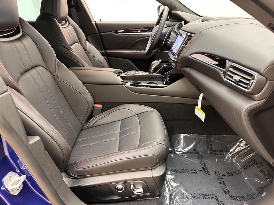 2024 Maserati Levante