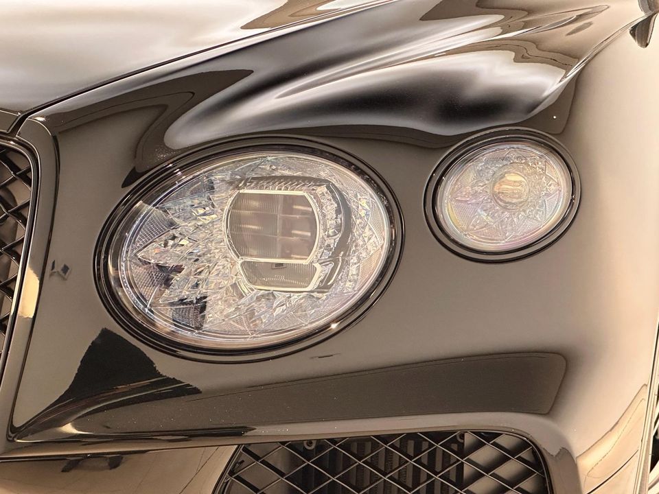 2024 Bentley Bentayga