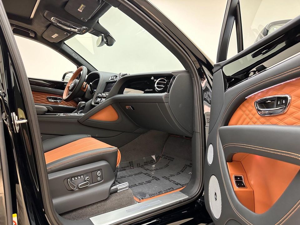 2024 Bentley Bentayga
