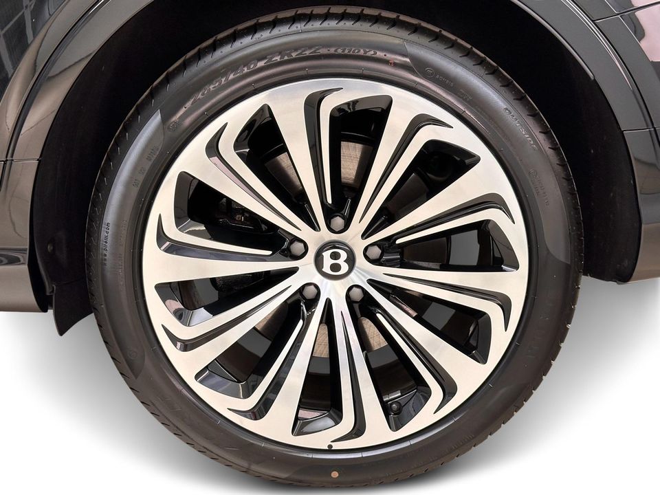 2024 Bentley Bentayga