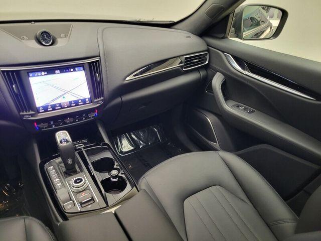 2023 Maserati Levante