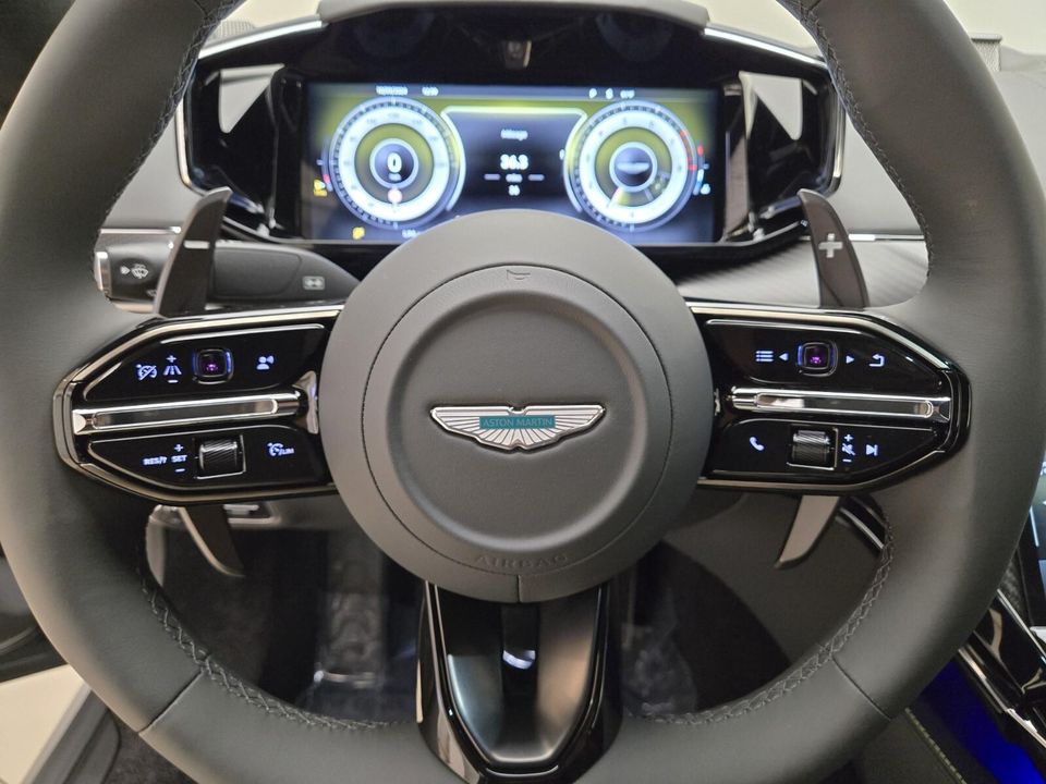 2025 Aston Martin Vantage