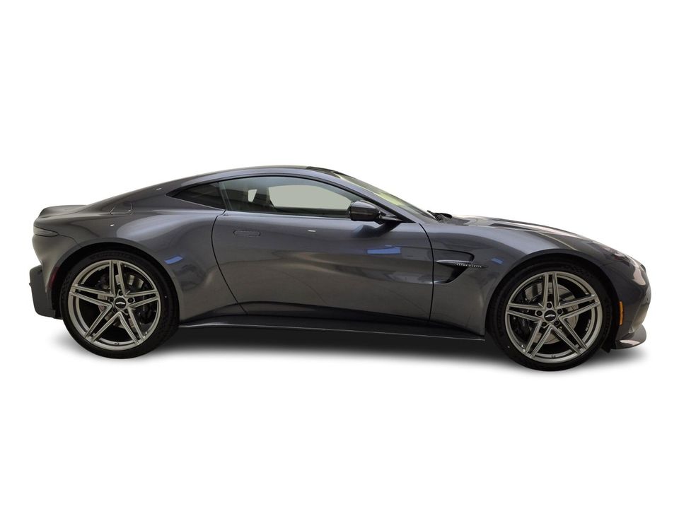 2025 Aston Martin Vantage