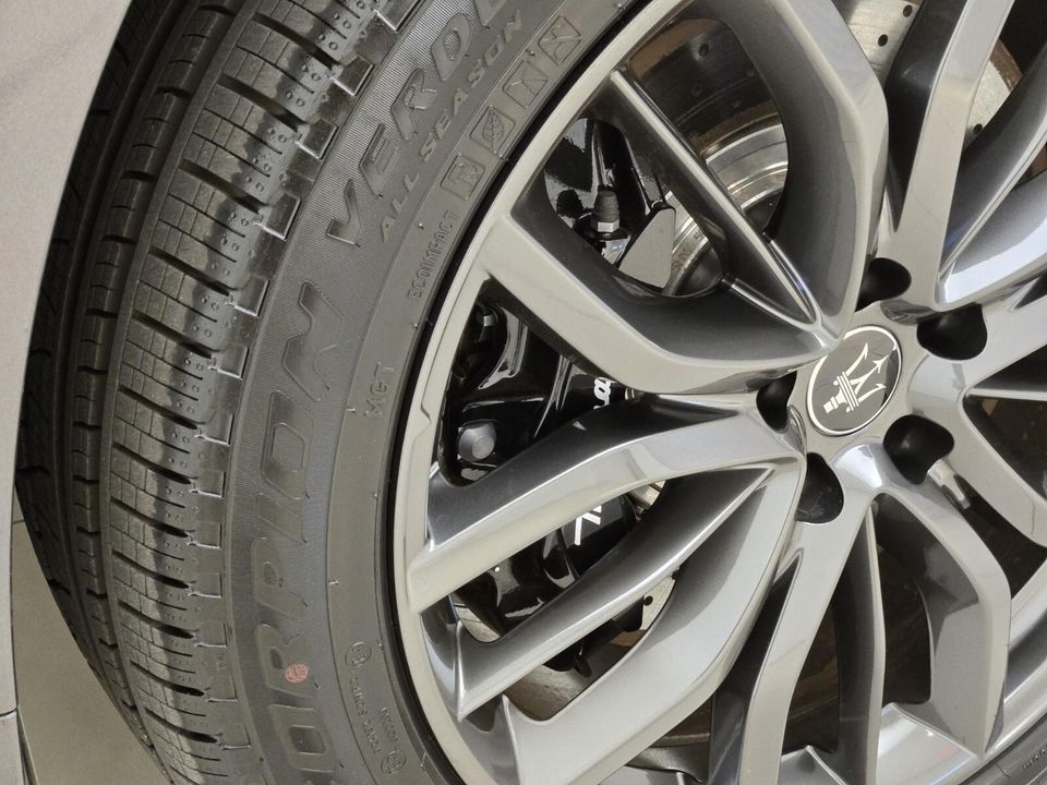 2024 Maserati Levante