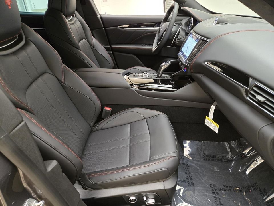 2024 Maserati Levante