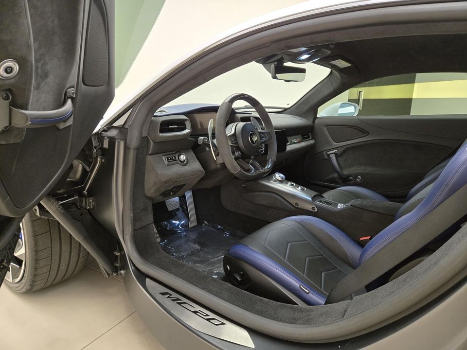 2022 Maserati MC20