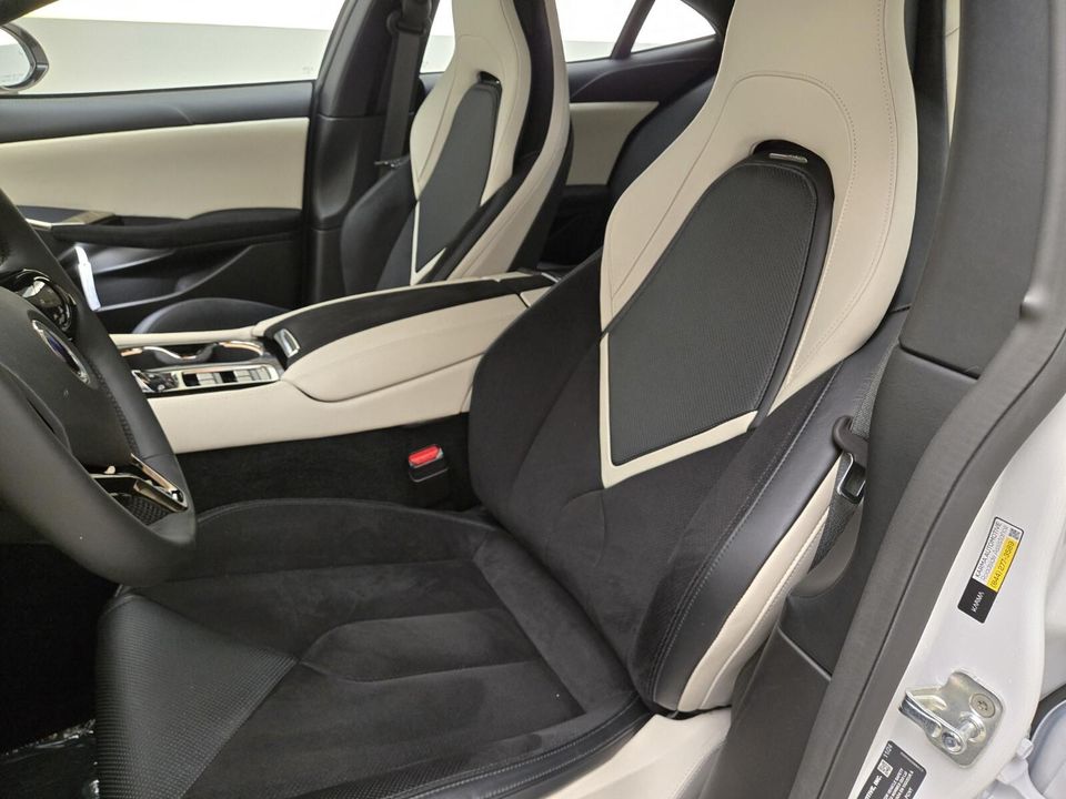 2025 Karma Revero