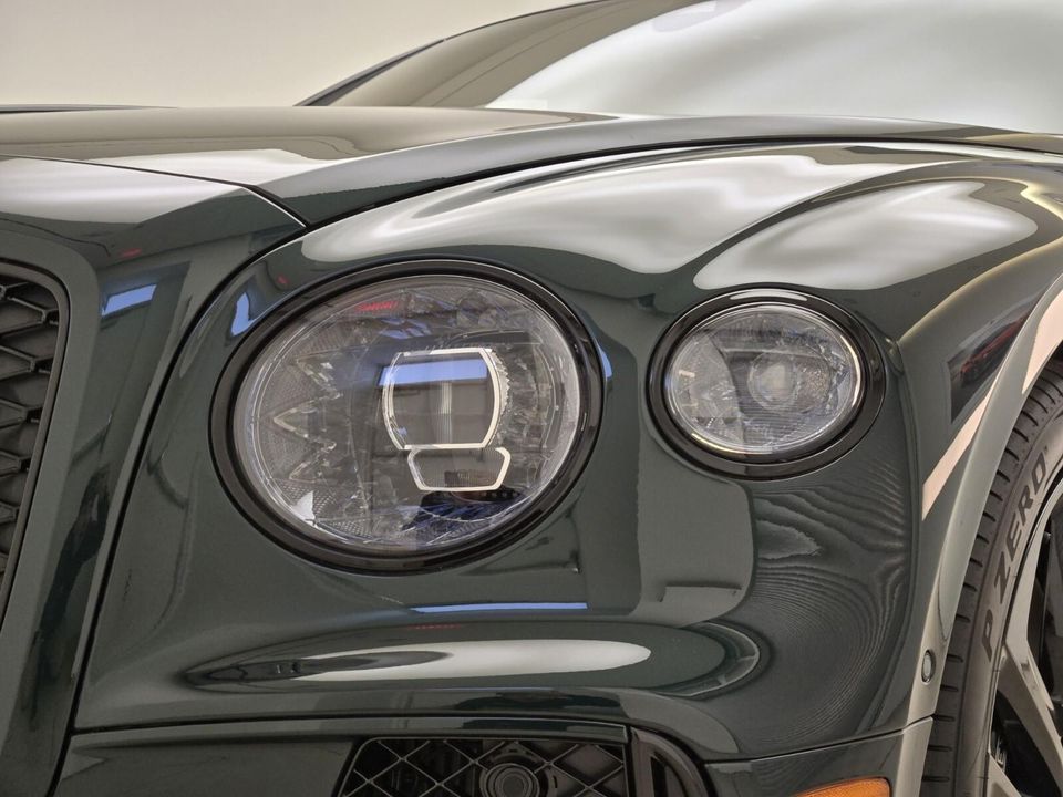 2025 Bentley Flying Spur