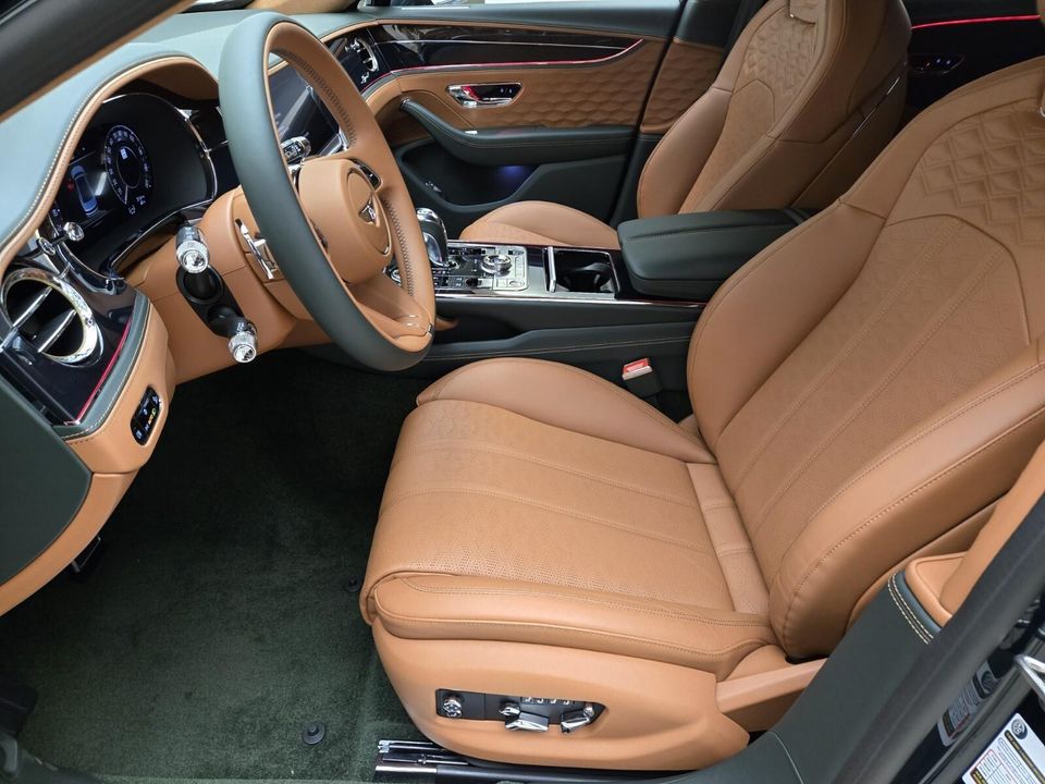 2025 Bentley Flying Spur
