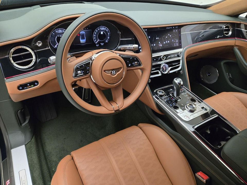 2025 Bentley Flying Spur