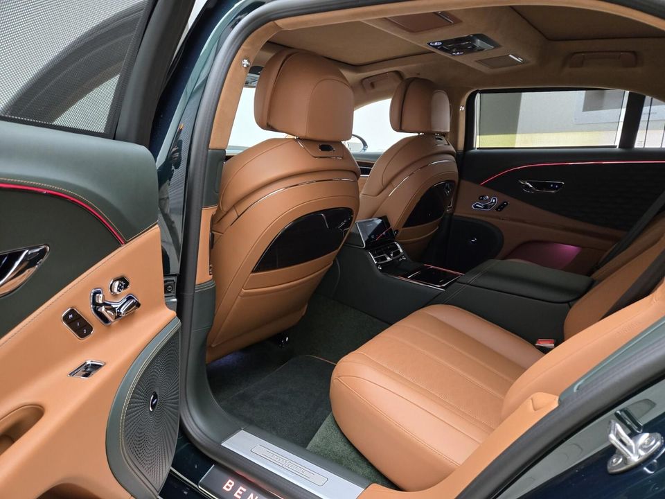 2025 Bentley Flying Spur
