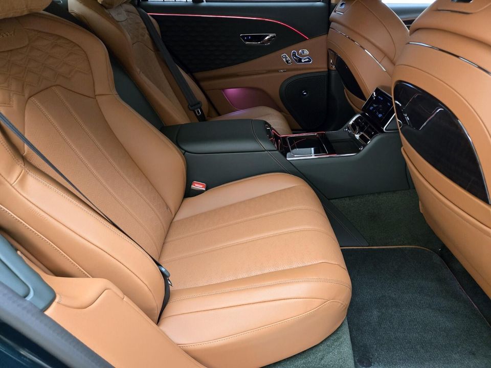 2025 Bentley Flying Spur