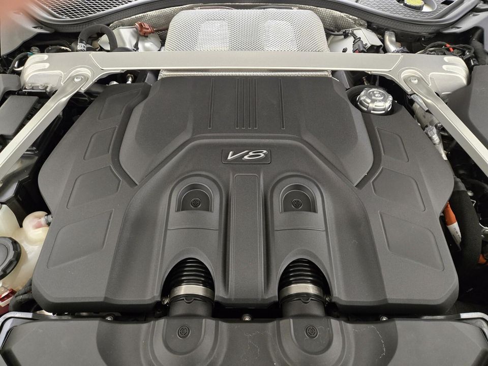 2025 Bentley Flying Spur