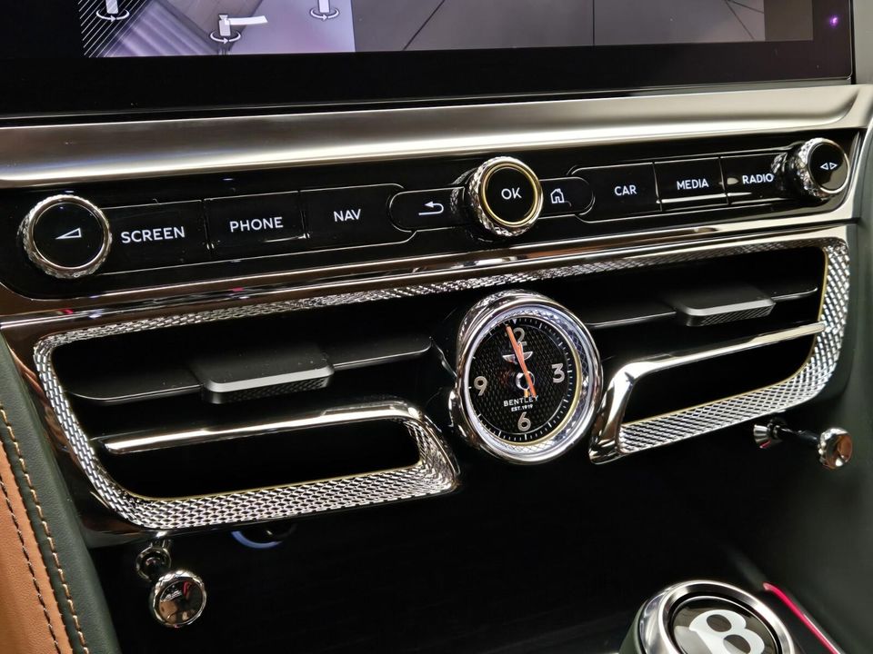 2025 Bentley Flying Spur