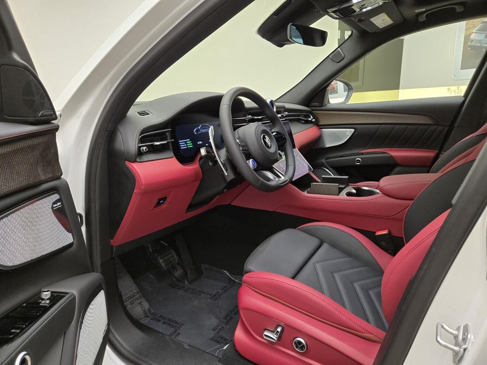 2025 Maserati Grecale