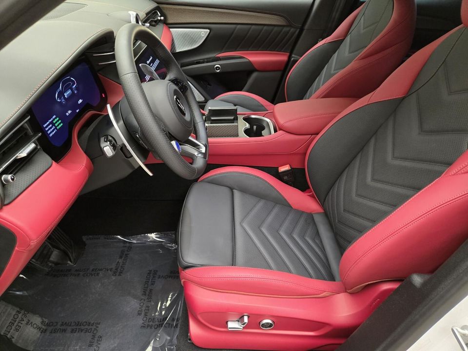 2025 Maserati Grecale