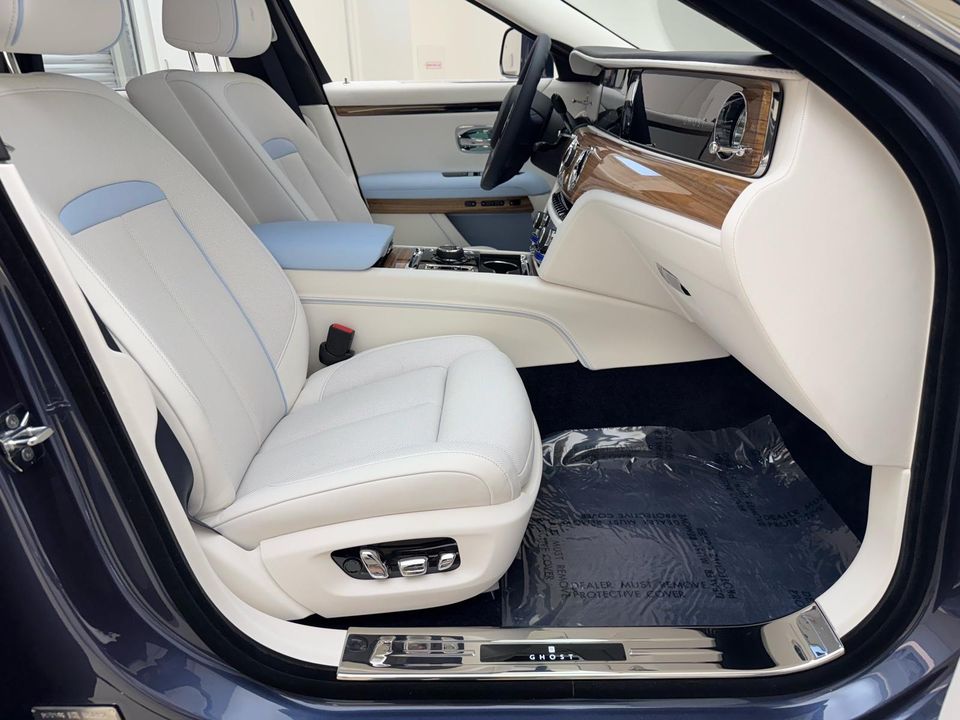 2025 Rolls-Royce Ghost
