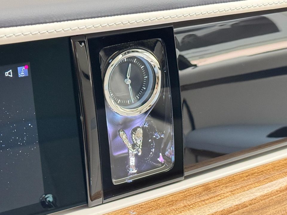 2025 Rolls-Royce Ghost