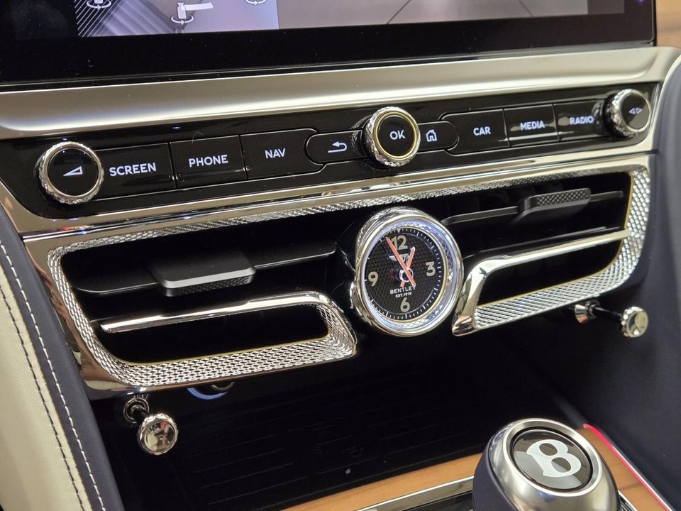 2025 Bentley Flying Spur