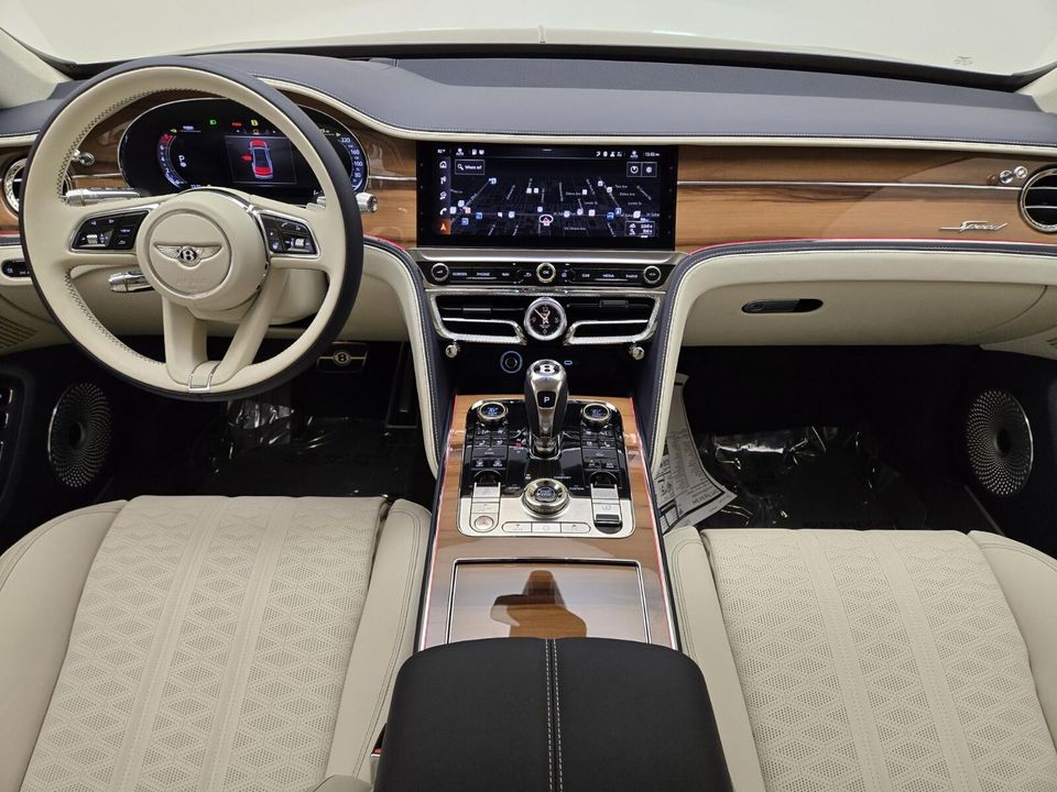 2025 Bentley Flying Spur