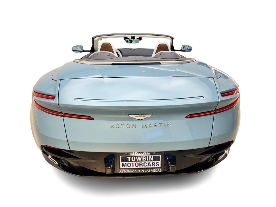 2025 Aston Martin DB12