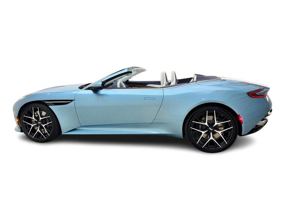 2025 Aston Martin DB12
