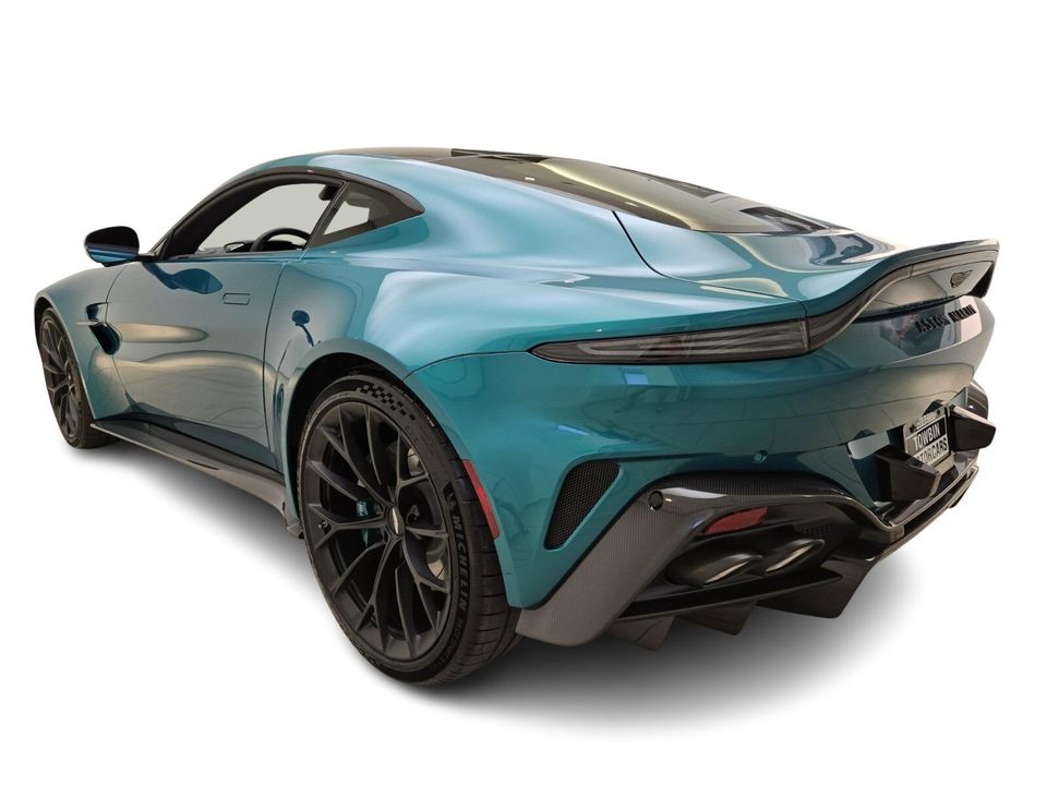 2025 Aston Martin Vantage