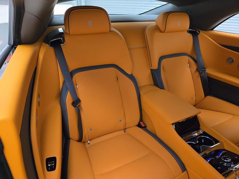 2025 Rolls-Royce Spectre