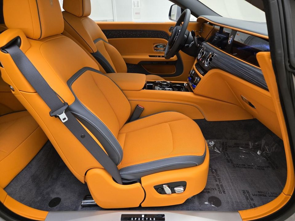2025 Rolls-Royce Spectre