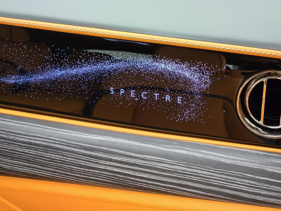 2025 Rolls-Royce Spectre