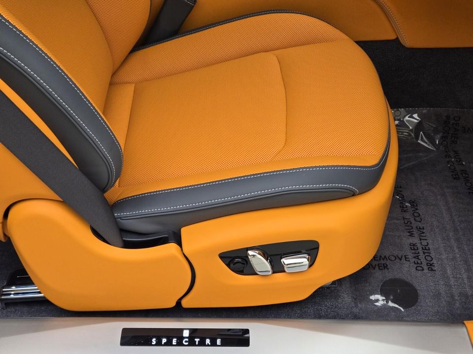2025 Rolls-Royce Spectre