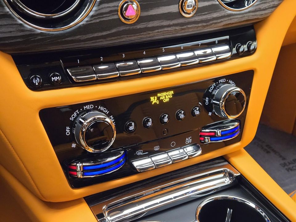 2025 Rolls-Royce Spectre