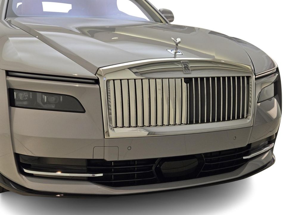 2025 Rolls-Royce Spectre