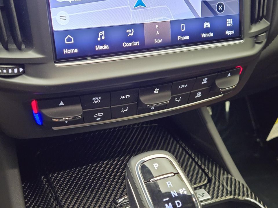 2024 Maserati Levante
