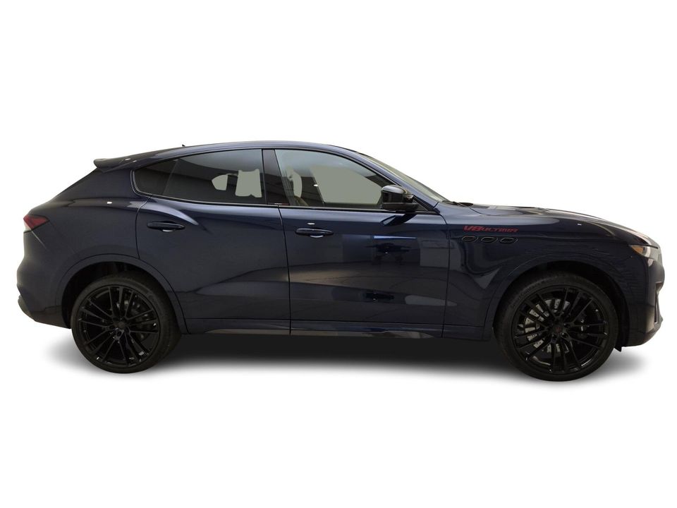 2024 Maserati Levante