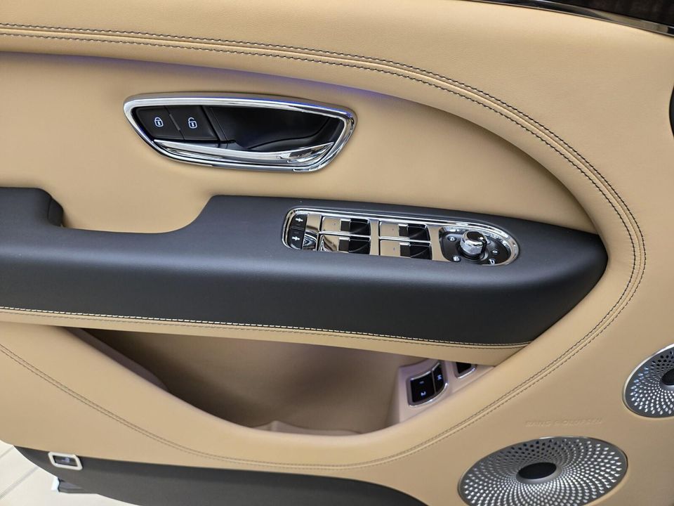 2025 Bentley Bentayga