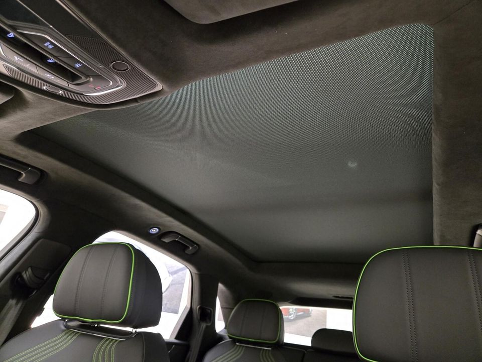 2025 Bentley Bentayga