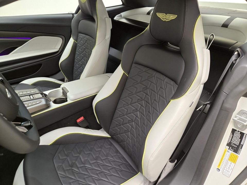 2025 Aston Martin Vanquish