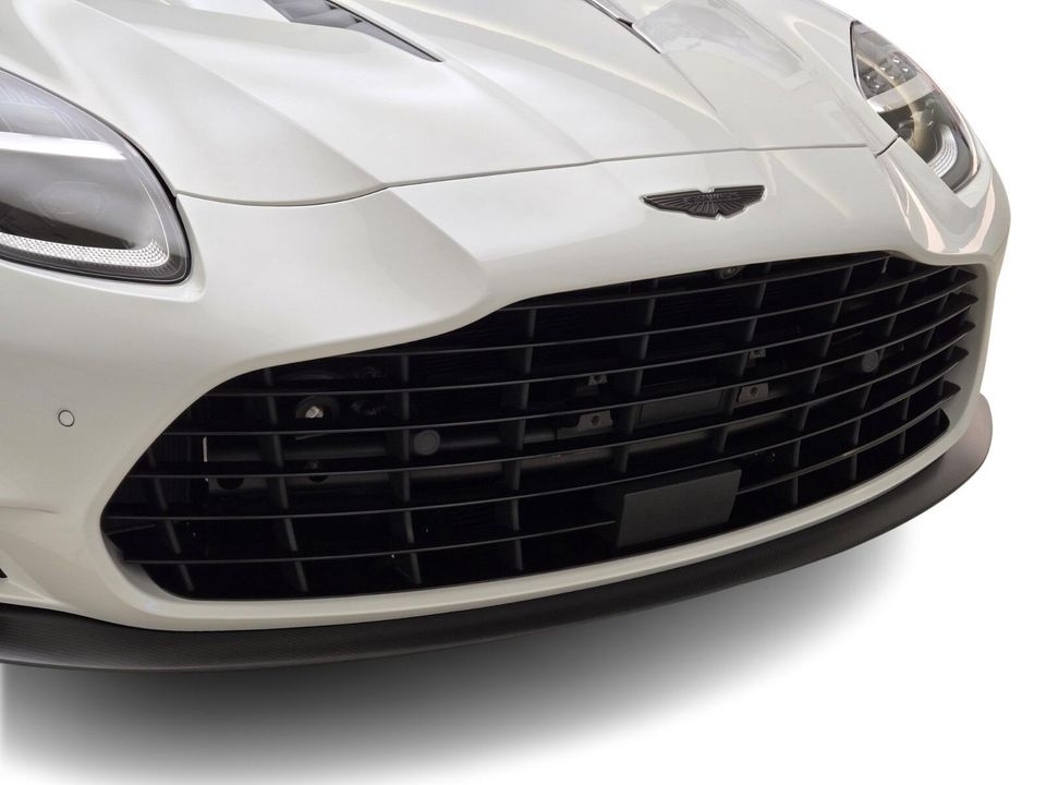 2025 Aston Martin Vanquish