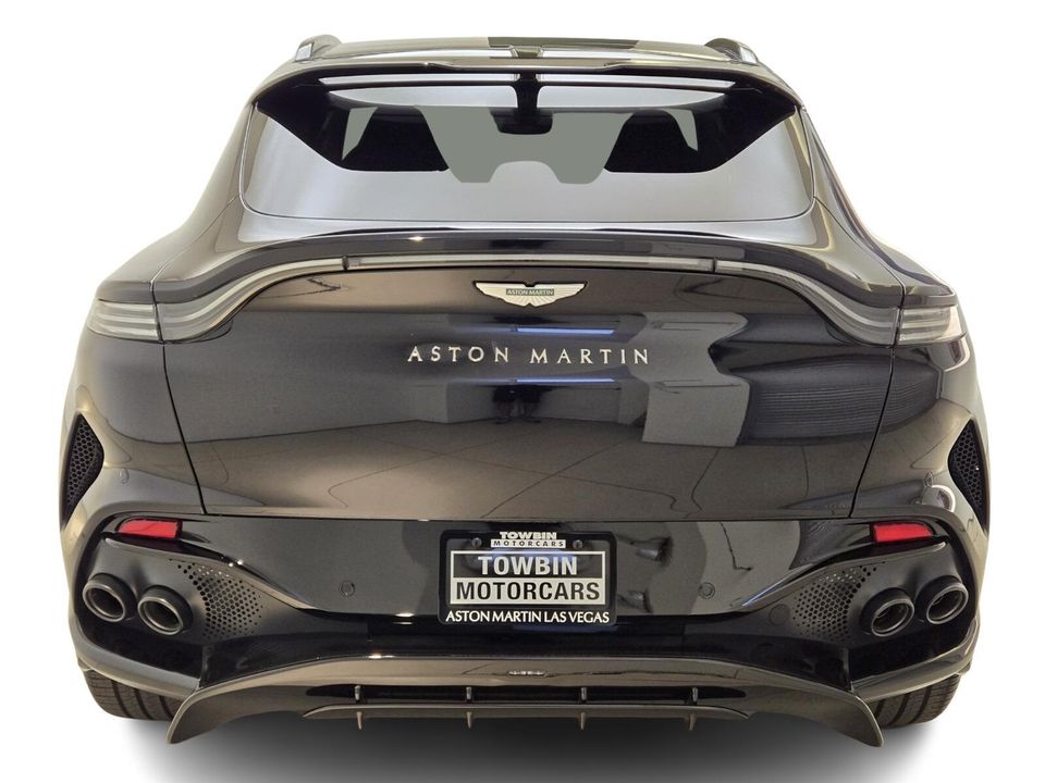 2025 Aston Martin DBX