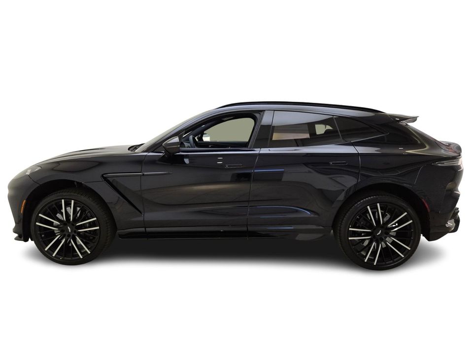 2025 Aston Martin DBX