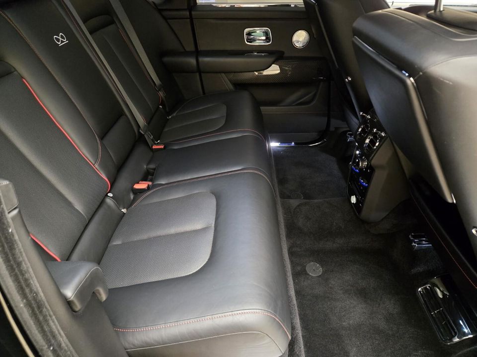2021 Rolls-Royce Black Badge Cullinan