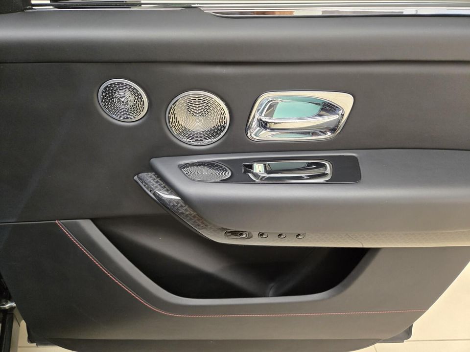 2021 Rolls-Royce Black Badge Cullinan
