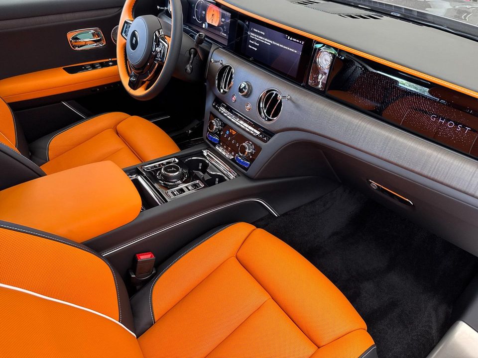 2025 Rolls-Royce Ghost