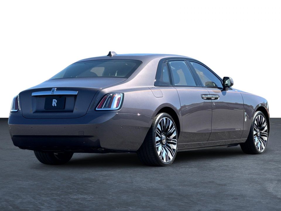 2025 Rolls-Royce Ghost