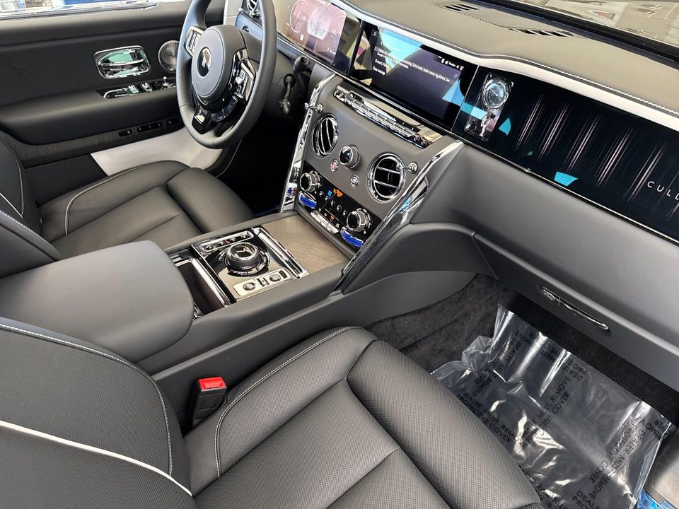 2025 Rolls-Royce Cullinan