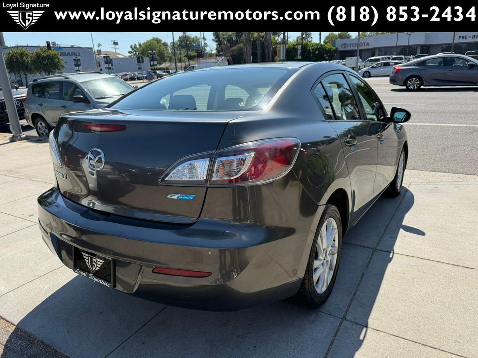 2013 Mazda Mazda3