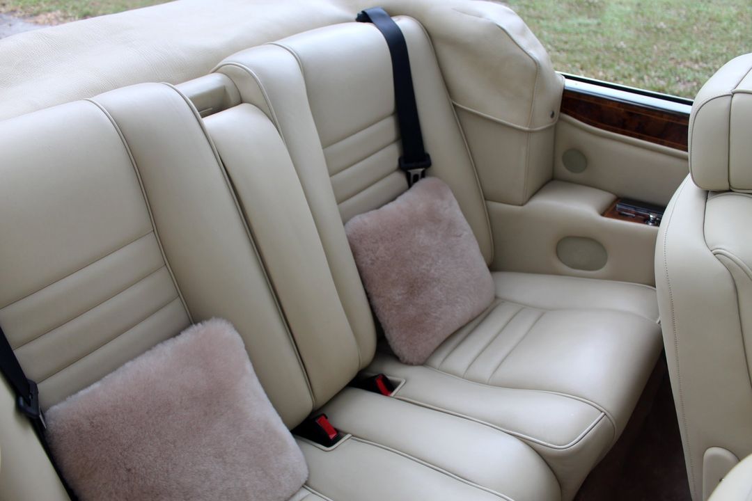 1993 Rolls-Royce Corniche IV